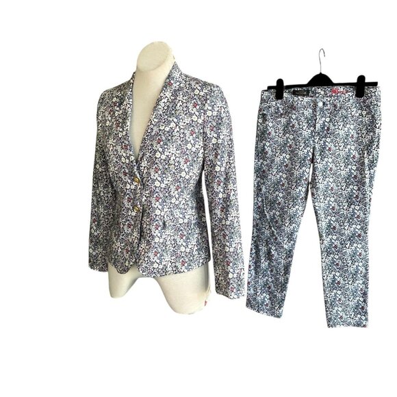J. Crew Liberty Art Fabrics Meadow Floral Schoolboy Blazer and Toothpick Jeans - Picture 1 of 14